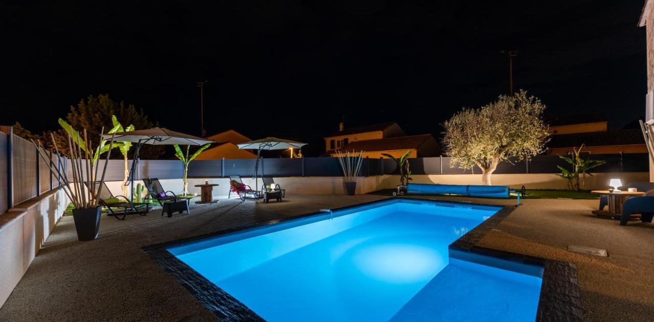 Villa Des Oliviers Sublime Villa Avec Piscine Chauffee Et Privee Et Baby Foot Bon-Encontre Ngoại thất bức ảnh