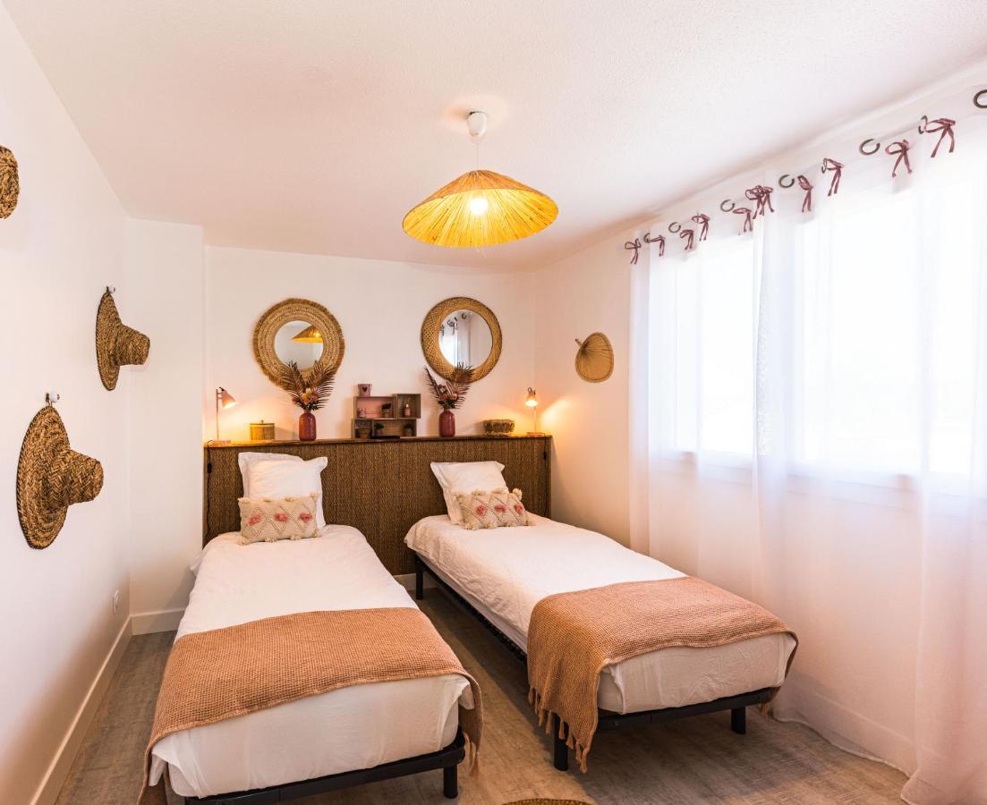 Villa Des Oliviers Sublime Villa Avec Piscine Chauffee Et Privee Et Baby Foot Bon-Encontre Ngoại thất bức ảnh